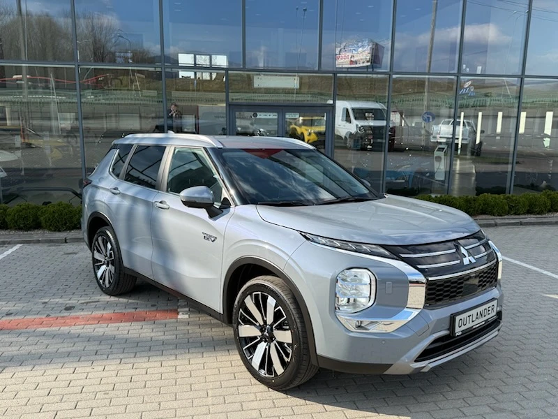 Outlander PHEV - Zdjęcie 2